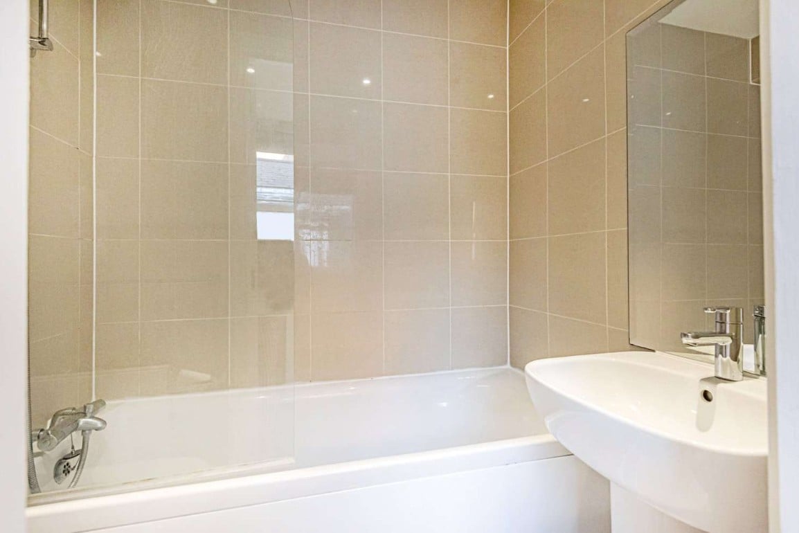 Additional image 6 of 1 Bed Flat, North Gower St, NW1, N1 7GU