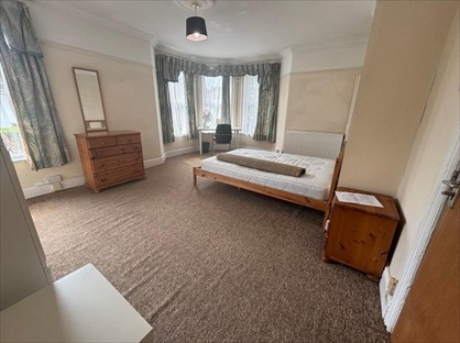 Room in a Shared House, Talbot Road, BH9