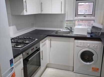 4 Bed Flat, Church Road, NW4