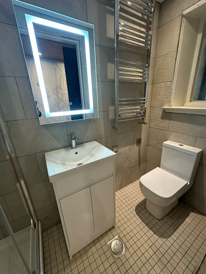 Additional image 3 of 1 Bed Flat, Mayfair, W1J, N1 7GU