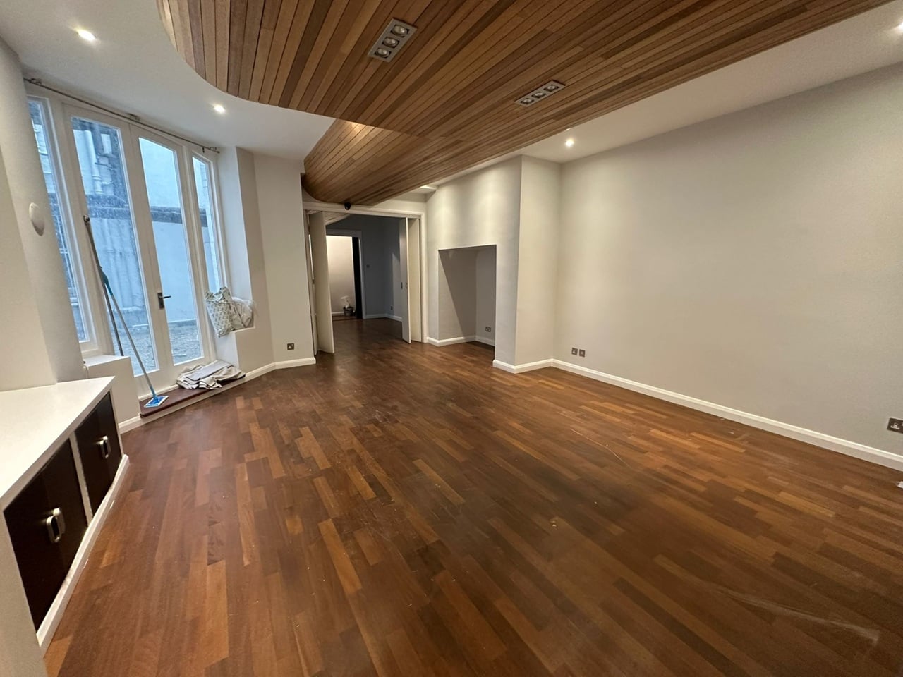 Additional image 7 of 1 Bed Flat, Mayfair, W1J, N1 7GU