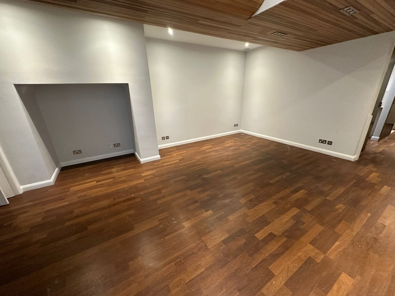 Additional image 8 of 1 Bed Flat, Mayfair, W1J, N1 7GU