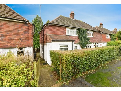 4 Bed Semi-Detached House, Godstone Road, CR8