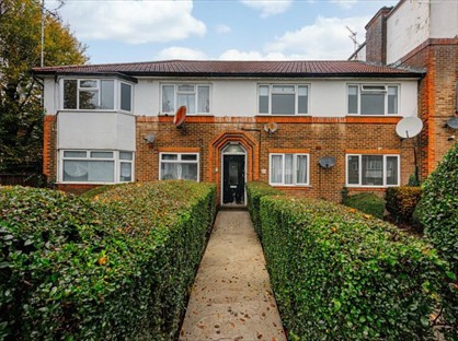 2 bed flat/apartment for rent in 2 Bed Flat, York Way, N20