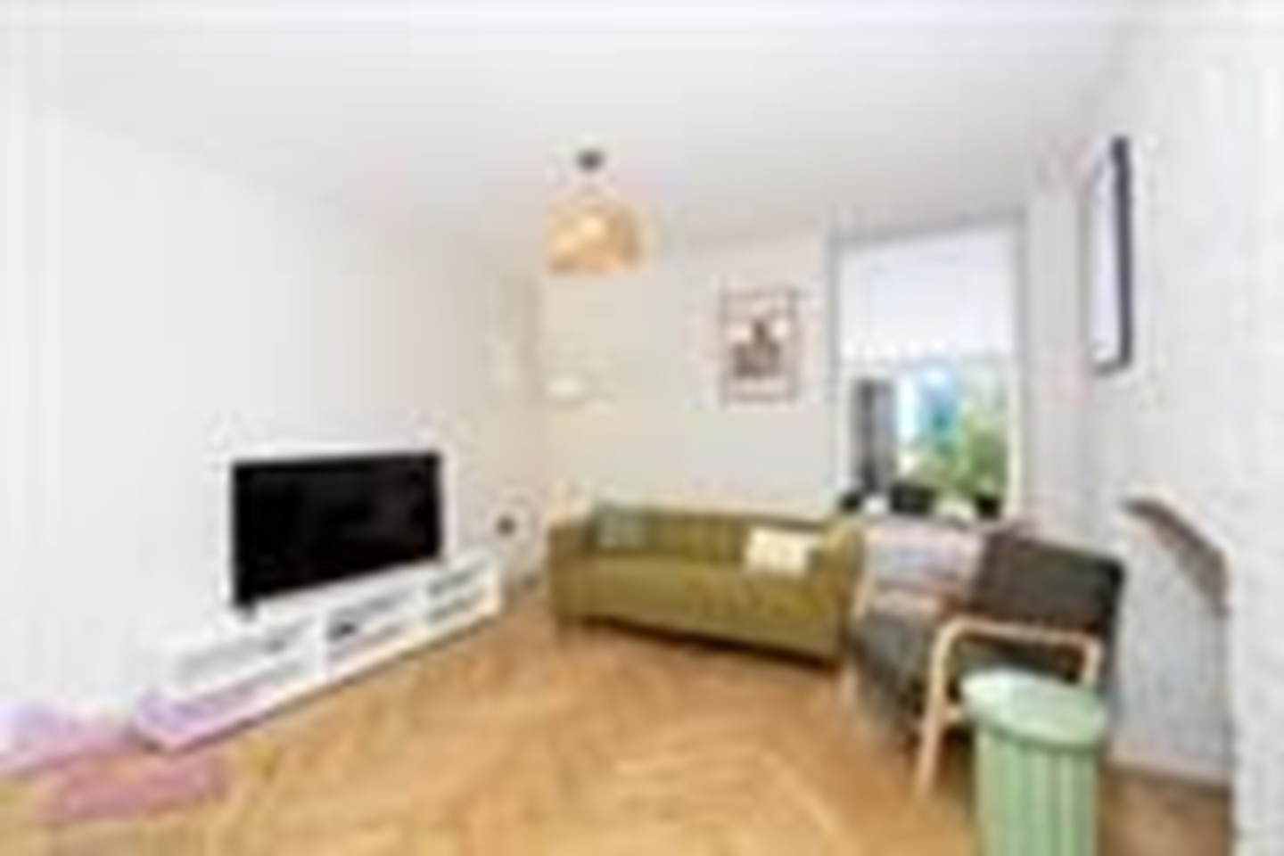Room in a Shared Flat, Swinton Grove, M13