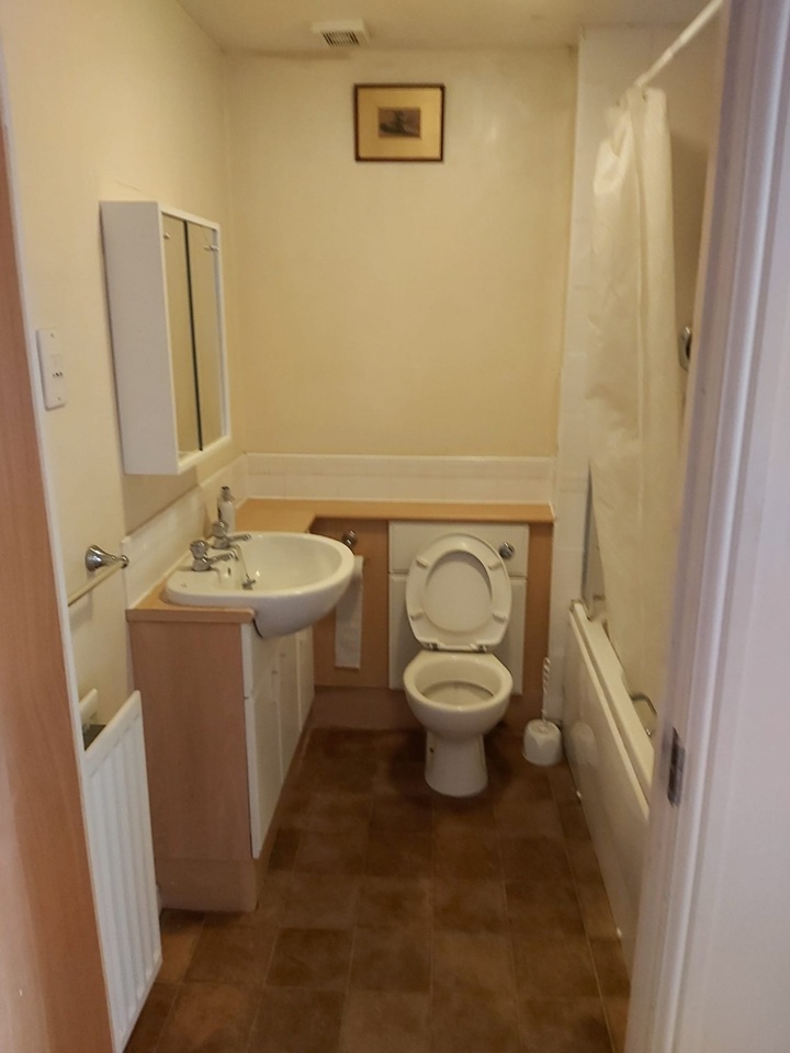 2 Bed Flat, Bethlehem Way, EH7 photo 4