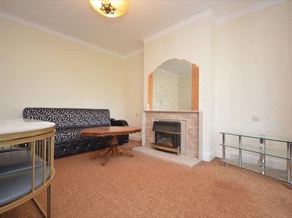 3 Bed Bungalow, Kensington Drive, IG8