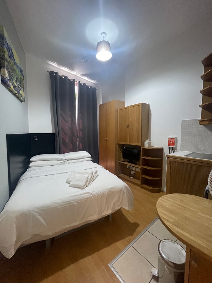 Studio Flat, Cartwright Gardens, WC1H, N1 7GU photo 2