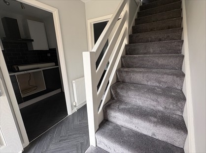 2 Bed Terraced House, Robertson Close, EN10