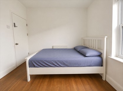 Room in a Shared Flat, Lant St, SE1