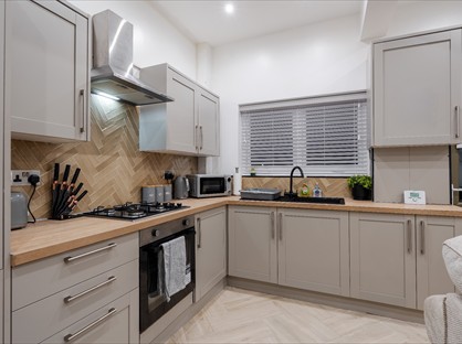 4 Bed Terraced House, Wearedale Road, L15