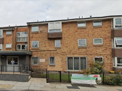 1 Bed Flat, Carnarvon Road, L9