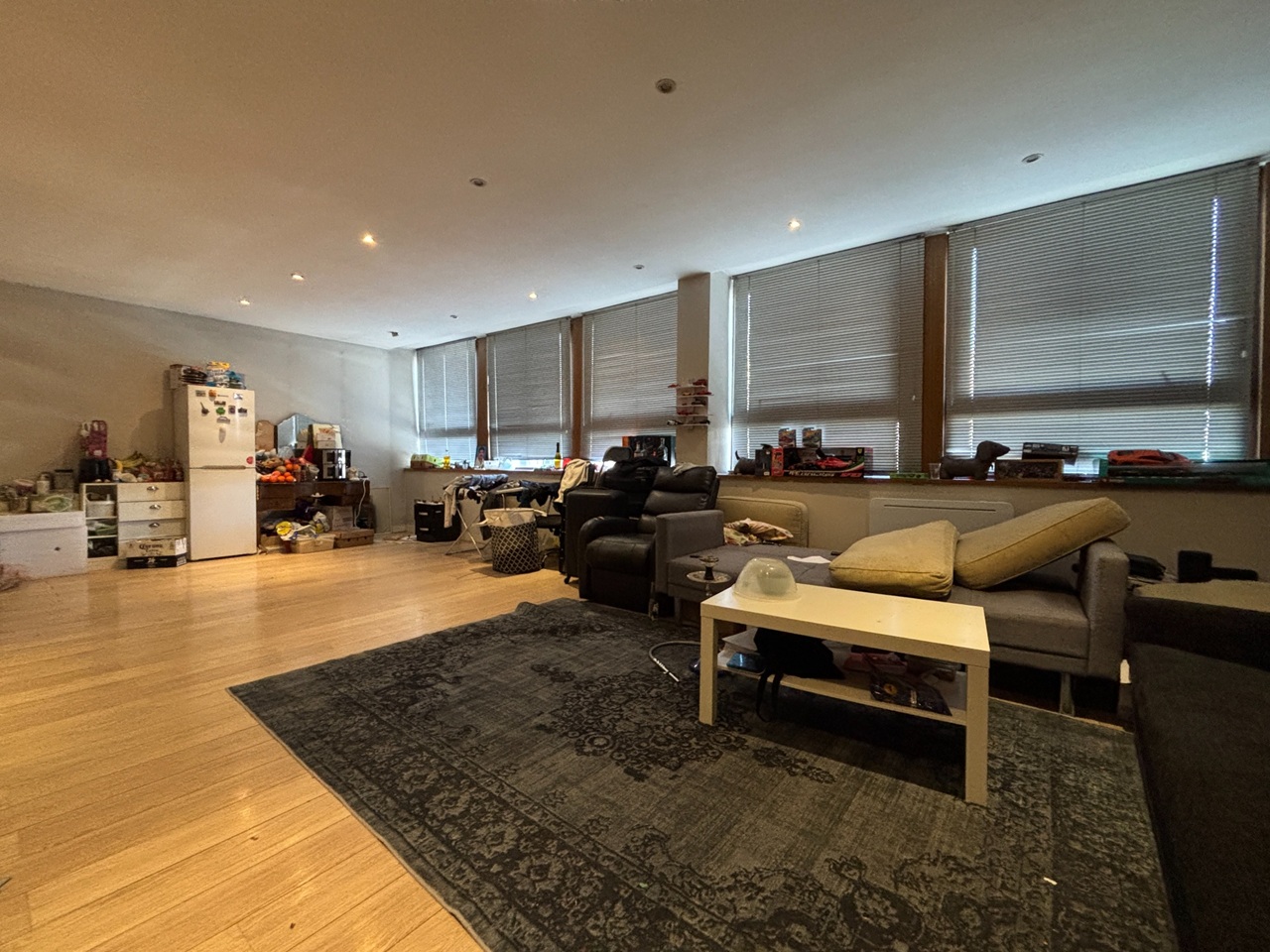 2 Bed Flat, Lee Circle, LE1 photo 2