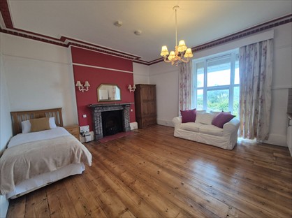 Room in a Shared House, Braddons Hill Road East, TQ1