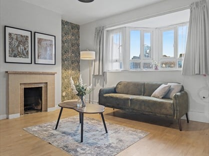 2 Bed Maisonette, Parkinson Court, N1