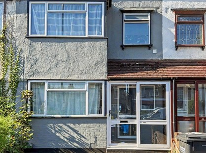 4 Bed Terraced House, Mitcham Road, CR0