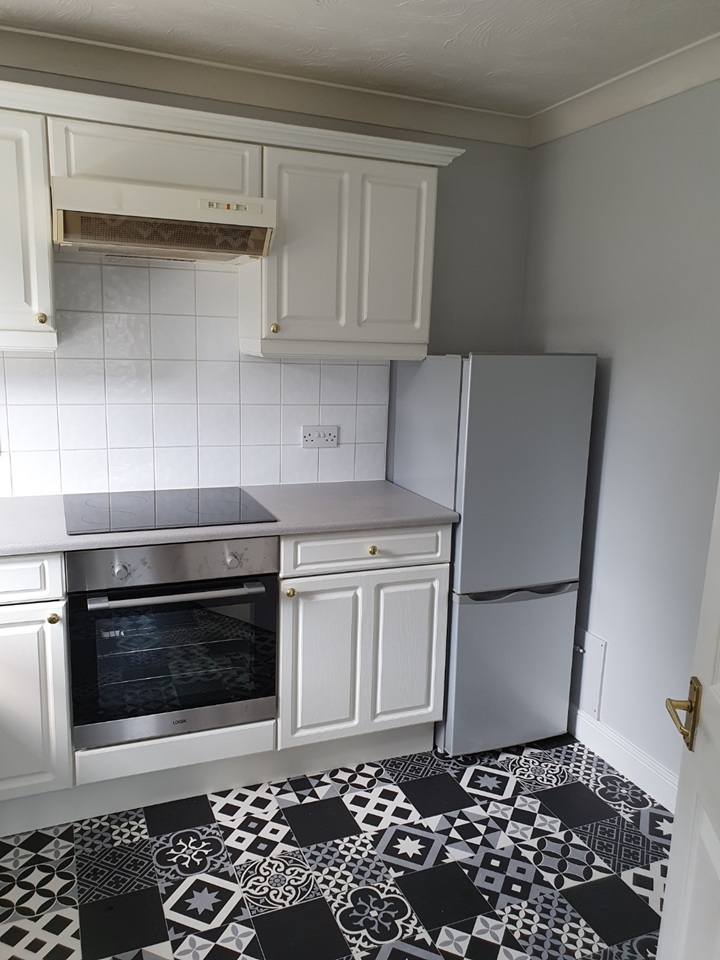1 Bed Flat, Regency Court, LE3 photo 4