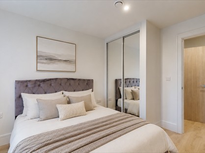 1 Bed Flat, Beverley Avenue, SW20