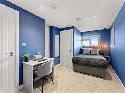 Room in a Shared House, Belsize Avenue, PE2