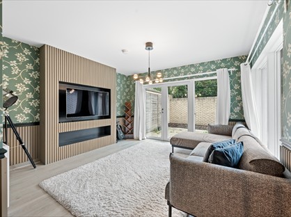 3 Bed Terraced House, Coopers Lane, E20