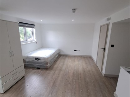 Room in a Shared House, Star Lane, BR5