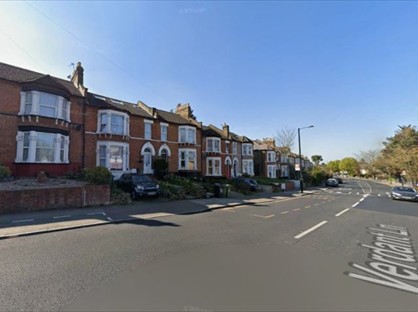 Studio Flat, Verdant Lane, SE6