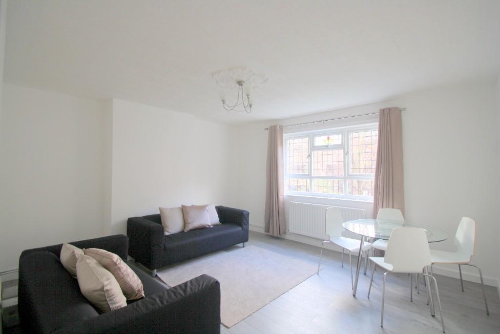 3 Bed Flat, Wenlock Court, N1