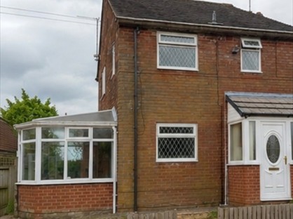 3 Bed Semi-Detached House, Fairway Road, OL4