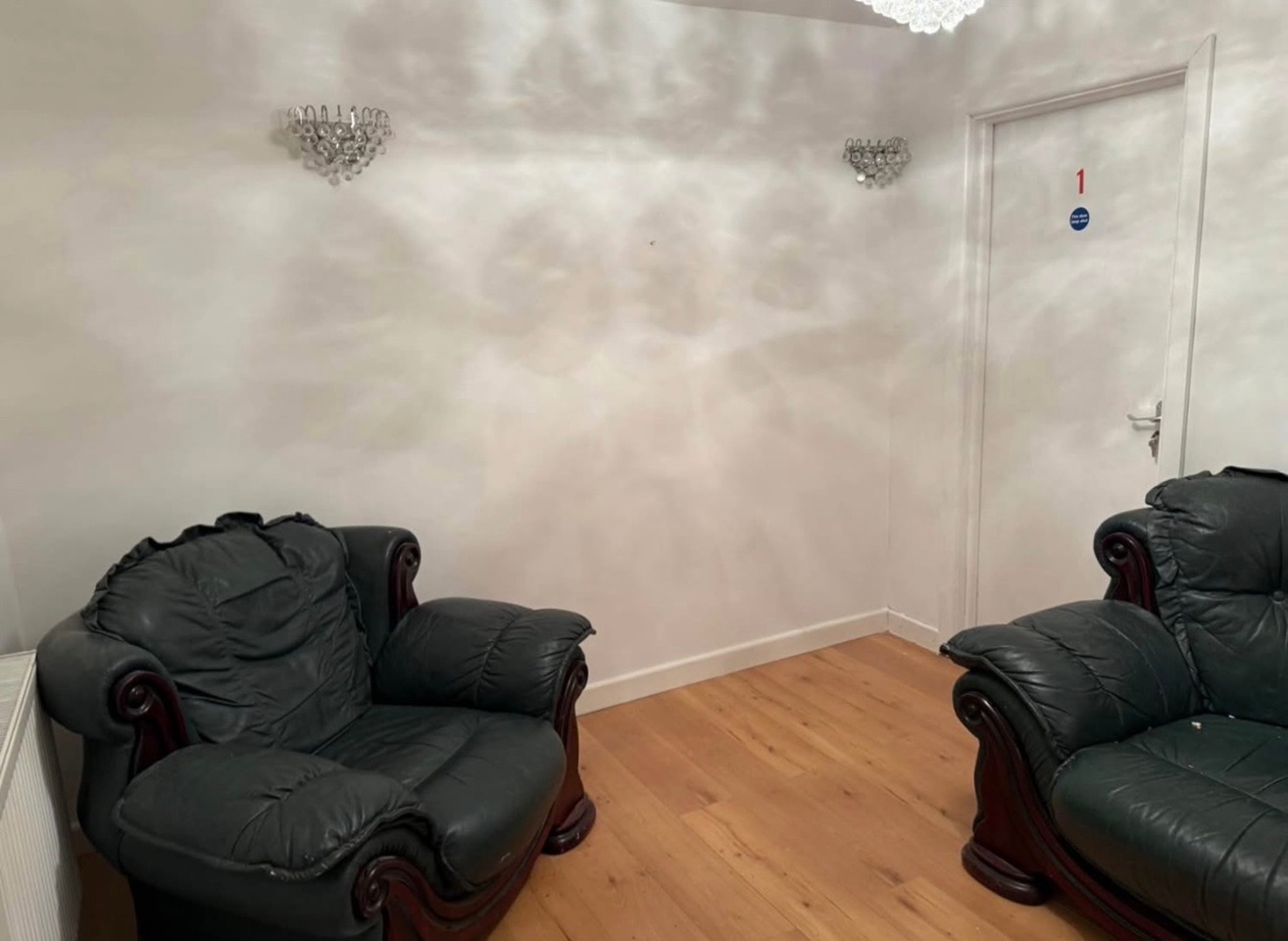 Room in a Shared House, Wheaton Vale, B20 photo 3