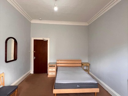 5 Bed Flat, Buccleuch St, G3
