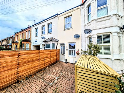 2 Bed Maisonette, South Park Road, SW19