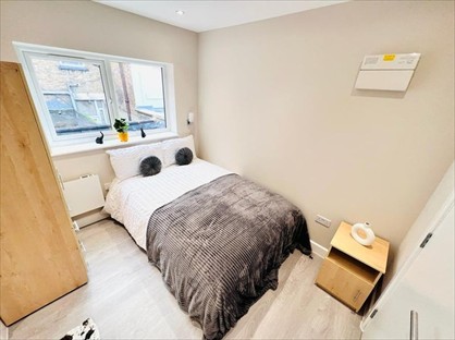 Studio Flat, High Road, NW10