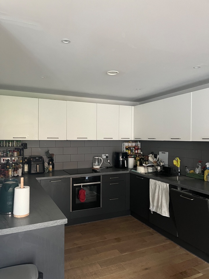 Room in a Shared Flat, Manchester, M4 photo 4
