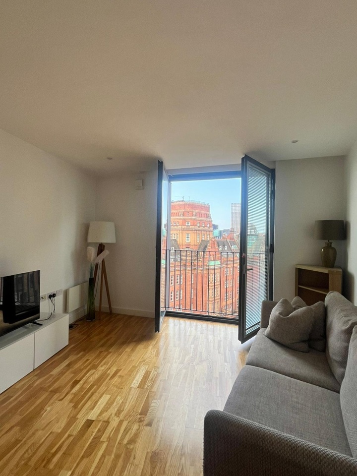 1 Bed Flat, Piccadilly Place, M1