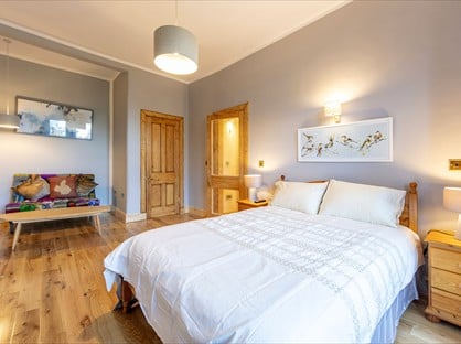 2 Bed Flat, Murieston Terrace, EH11