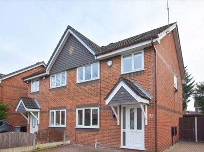 3 Bed Semi-Detached House, Kenyon Avenue, M33