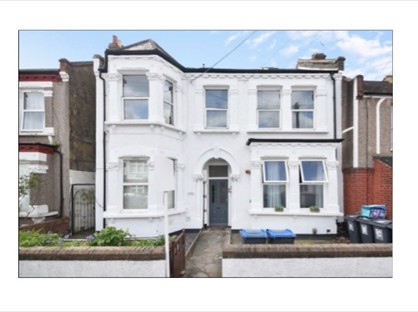 4 Bed Flat, Lyveden Road, SW17