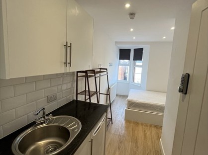 Room in a Shared House, Alma Road, BH9
