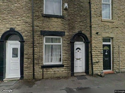 2 Bed Terraced House, Lees St East, OL2