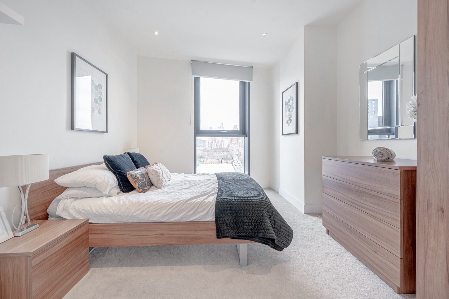 3 Bed Flat, Foundry House, SW8 photo 4
