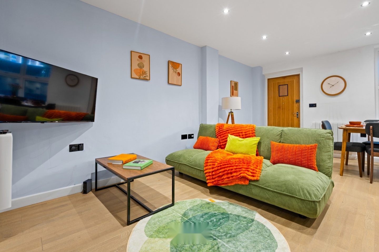 2 Bed Flat, Holloway Road, N19