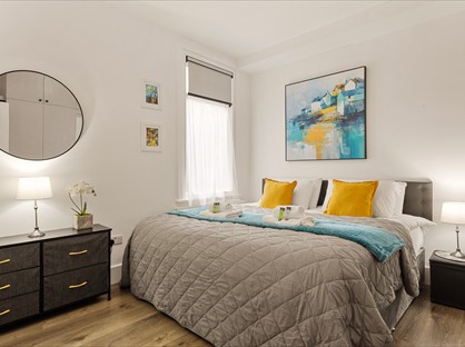 2 Bed Semi-Detached House, Deacon Road, NW2