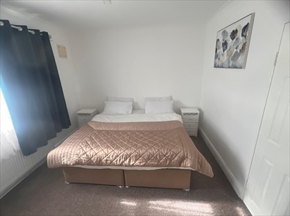 1 Bed Flat, Saddler House, RM10