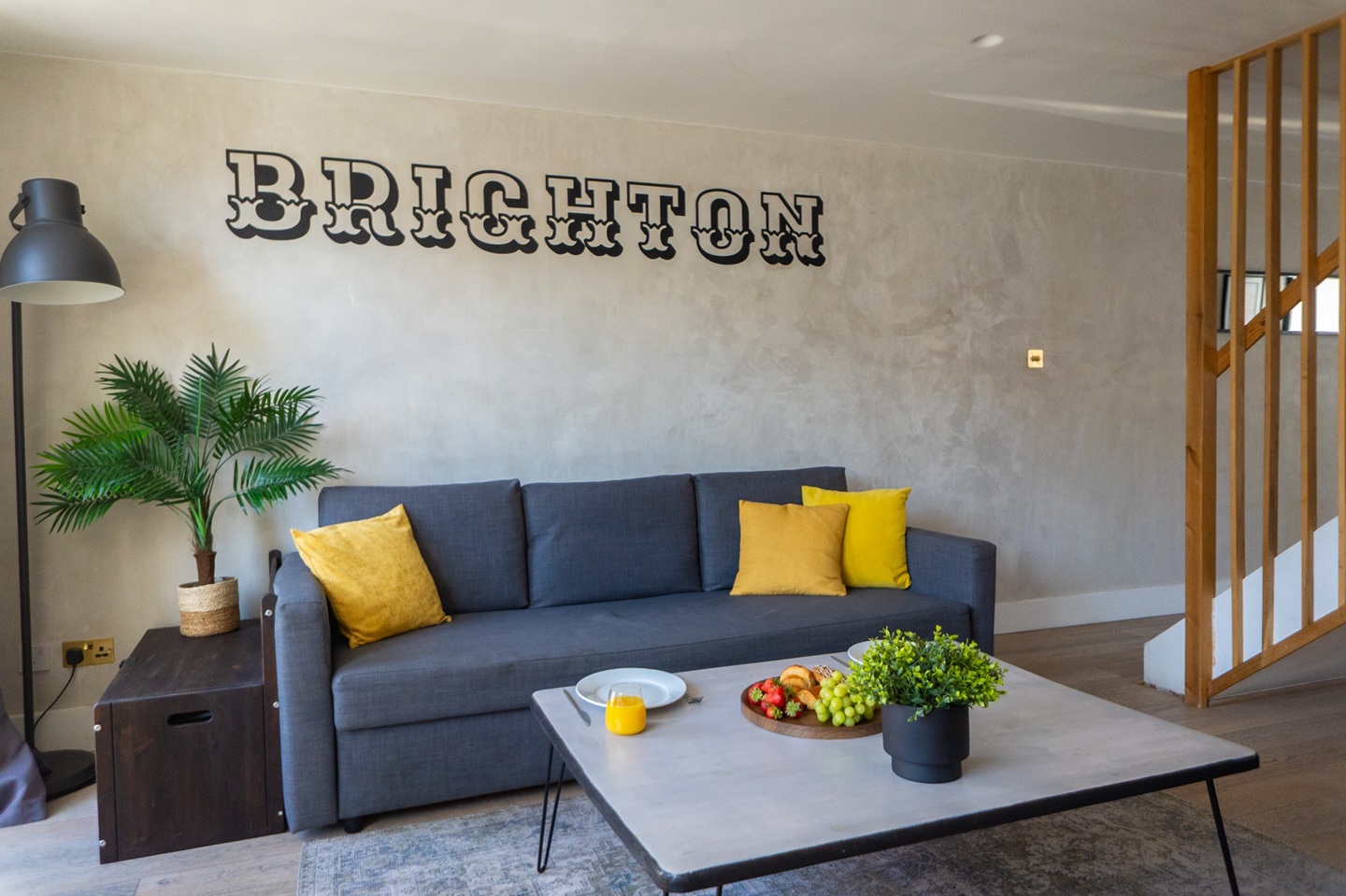 2 Bed Flat, Brighton Square, BN1 photo 3