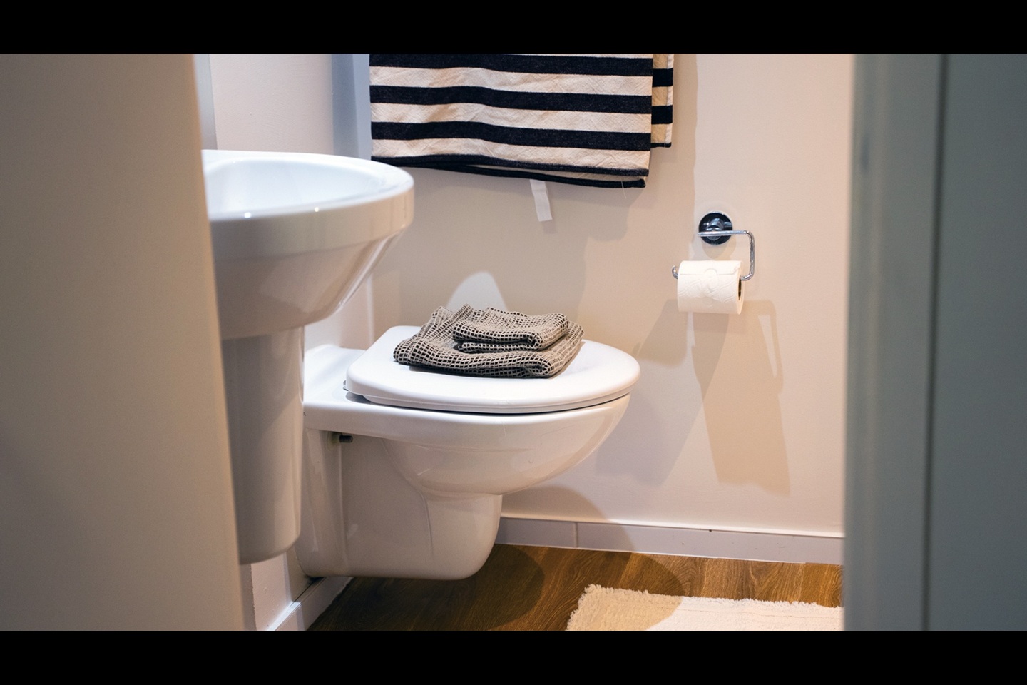 Studio Flat, Pearl Works, S1 photo 2