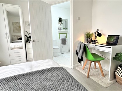 Room in a Shared House, Forge Lane, ME7