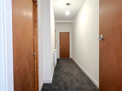 1 Bed Flat, Queen St, DA12