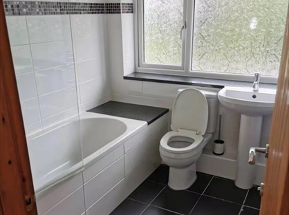 4 Bed Semi-Detached House, Pinewood Hill, YO10
