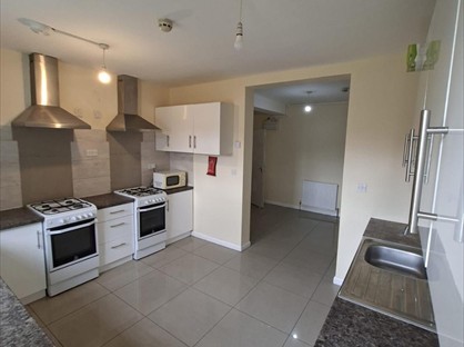 Room in a Shared House, North Road, UB1