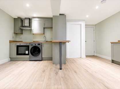 2 Bed Flat, St Clements Passage, PE29